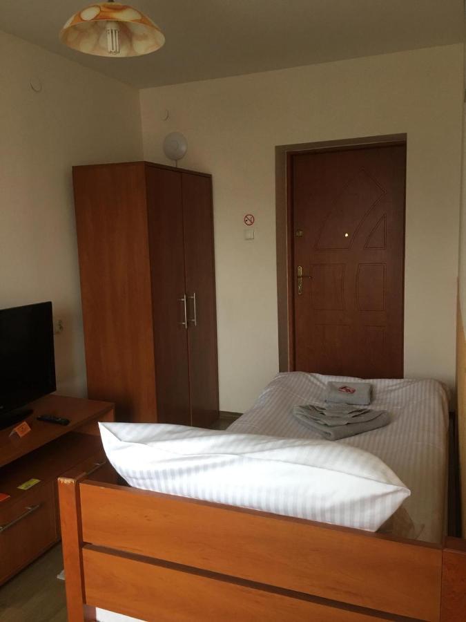 Hostel - Konrad *